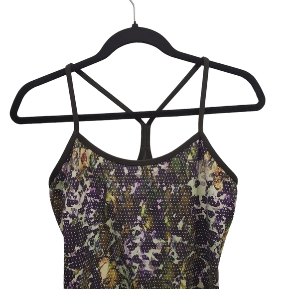 Lululemon Power Y Tank Top Floral Sport Gator Green Size 6 Built in Bra Shirt - Picture 4 of 8